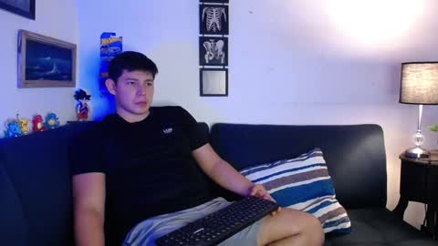 james_cr online show from November 27, 2025, 12:35 am