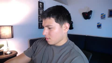 james_cr online show from March 27, 2026, 4:07 am