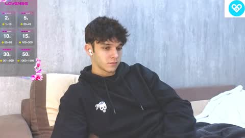 James online show from February 13, 2025, 9:49 pm