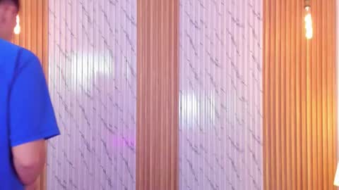 James online show from November 20, 2025, 7:57 pm