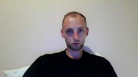 Snapshot of jamesengland23 chatting on June 7, 2026, 10:24 pm James England online show from June 7, 2026, 10:24 pm