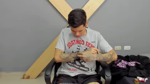 Jamesinked  online show from December 16, 2024, 3:00 pm