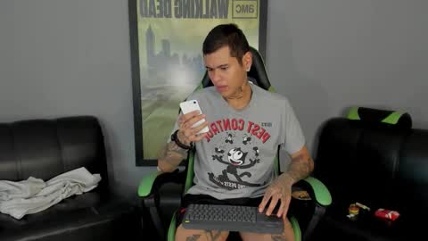 Jamesinked  online show from January 27, 2025, 4:54 pm
