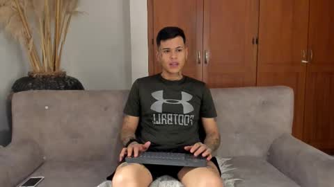 Snapshot of jamesinked_ chatting on December 3, 2025, 3:14 am Jamesinked online show from December 3, 2025, 3:14 am