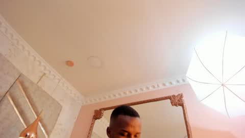 Snapshot of jamesparck chatting on January 27, 2025, 6:20 pm James online show from January 27, 2025, 6:20 pm