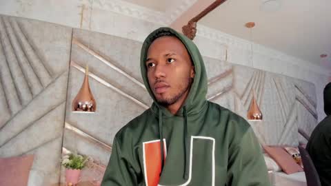 Snapshot of jamesparck chatting on March 8, 2025, 12:20 pm James online show from March 8, 2025, 12:20 pm