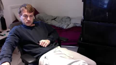 jamesrut1 online show from October 19, 2025, 2:50 pm