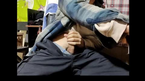 jamessama_0 online show from March 1, 2025, 3:21 am