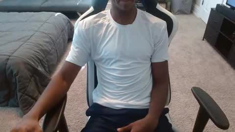 jamessbaker online show from April 26, 2026, 9:12 pm