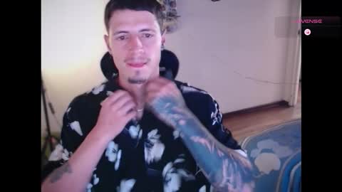 jamesss____ online show from December 1, 2025, 6:46 pm