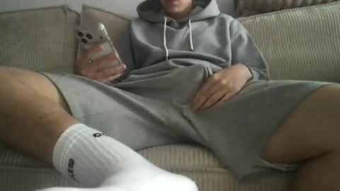 JAMI4U online show from November 17, 2025, 9:48 am