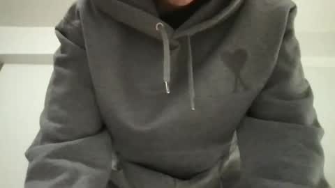 Snapshot of jami4u chatting on April 17, 2026, 3:37 pm JAMI4U online show from April 17, 2026, 3:37 pm