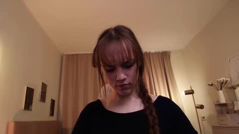 Snapshot of jamie_chung chatting on February 10, 2026, 2:59 am jamie_chung online show from February 10, 2026, 2:59 am