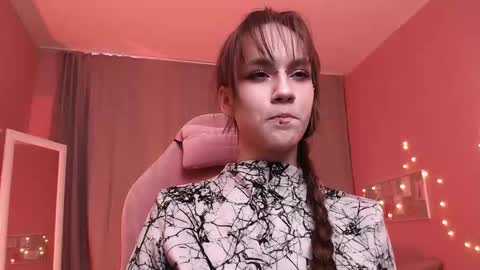 Snapshot of jamie_chung chatting on February 13, 2026, 3:02 am jamie_chung online show from February 13, 2026, 3:02 am