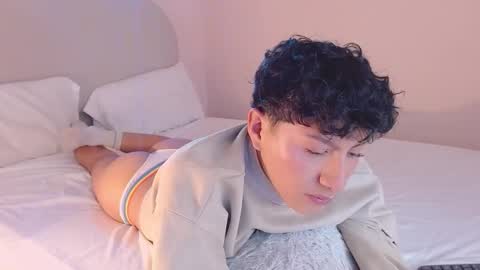 Jamie femboy online show from November 26, 2025, 12:55 am