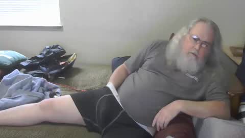 jamielove1975 online show from May 18, 2026, 6:47 pm
