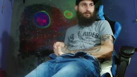 Jammes. online show from February 18, 2025, 2:05 am