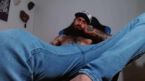 Jammes. online show from April 20, 2026, 6:53 pm