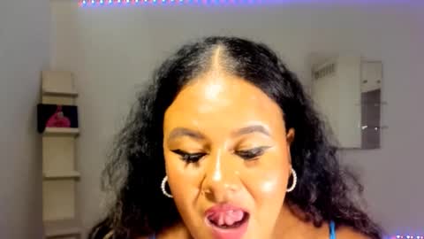 Snapshot of jan_milkhot chatting on December 5, 2025, 4:43 am jan_milkhot online show from December 5, 2025, 4:43 am