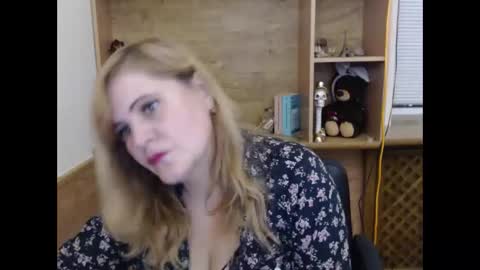 janaloveli online show from October 28, 2025, 6:32 pm