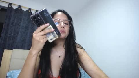 Johanna online show from May 22, 2026, 3:24 am