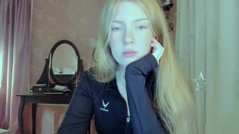 Snapshot of jane_and_star chatting on November 15, 2025, 9:54 pm Star online show from November 15, 2025, 9:54 pm