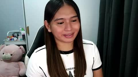 YOUR LOVELY JANE online show from October 15, 2025, 6:35 am