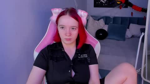 Jane sweethearts Im here now  online show from November 2, 2025, 12:24 am