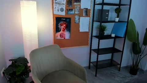 Jane online show from April 19, 2026, 2:38 pm