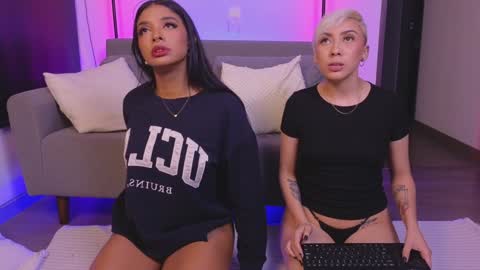 Snapshot of janehart_ chatting on December 5, 2024, 2:09 am Jane online show from December 5, 2024, 2:09 am