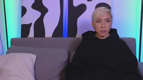 Snapshot of janehart_ chatting on January 8, 2025, 2:35 am Jane online show from January 8, 2025, 2:35 am