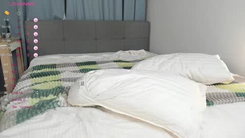 Snapshot of janetfletcher chatting on January 26, 2025, 2:19 pm janetfletcher online show from January 26, 2025, 2:19 pm