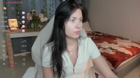 Snapshot of janetfletcher chatting on October 26, 2025, 11:49 am janetfletcher online show from October 26, 2025, 11:49 am