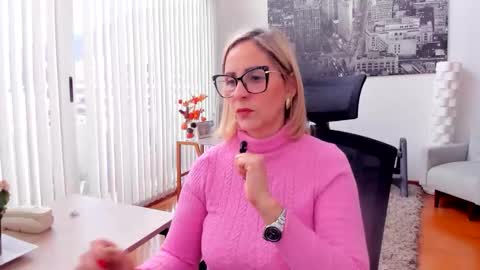 JANE TURNER MILF online show from January 14, 2026, 1:17 pm