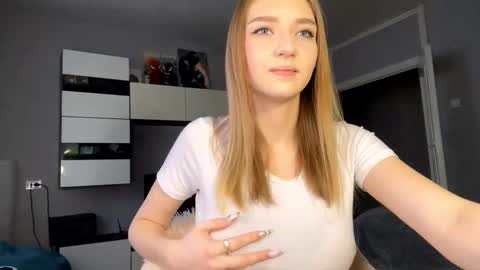 Stacy online show from February 10, 2026, 9:24 am