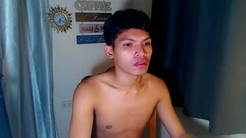 janlloyd04 online show from March 13, 2026, 4:57 pm