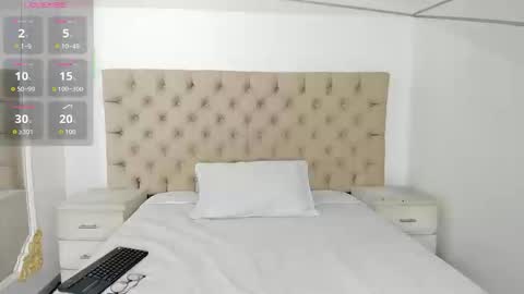 Snapshot of janneblossom chatting on September 11, 2025, 9:26 pm Janne  online show from September 11, 2025, 9:26 pm