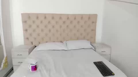 Snapshot of janneblossom chatting on September 23, 2025, 10:02 pm Janne  online show from September 23, 2025, 10:02 pm