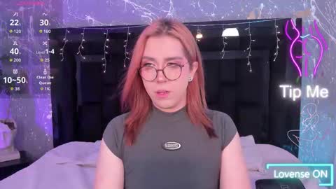 Janne  online show from December 22, 2025, 9:45 pm