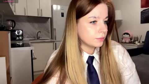 Snapshot of janniekeneipp chatting on November 30, 2025, 9:30 pm Janni online show from November 30, 2025, 9:30 pm