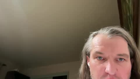 Snapshot of japhet33 chatting on January 15, 2025, 12:25 pm japhet33 online show from January 15, 2025, 12:25 pm