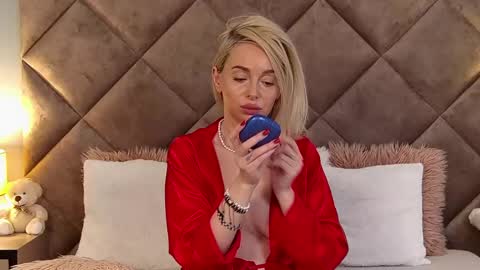 jaquelinemerlot online show from January 29, 2025, 7:57 am