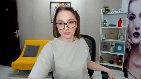 JaquelinLaurent online show from September 9, 2025, 6:40 pm