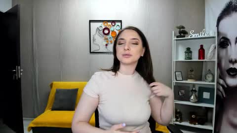 JaquelinLaurent online show from October 7, 2025, 7:11 pm