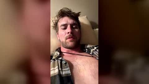 jared01010102 online show from March 16, 2026, 1:33 am