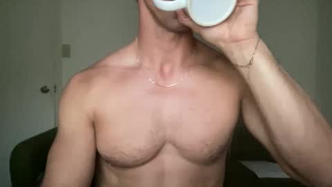 jared_cam online show from May 12, 2026, 10:34 am