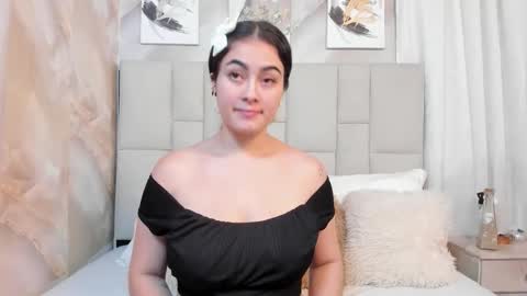 Jaslyn online show from October 21, 2025, 4:19 pm