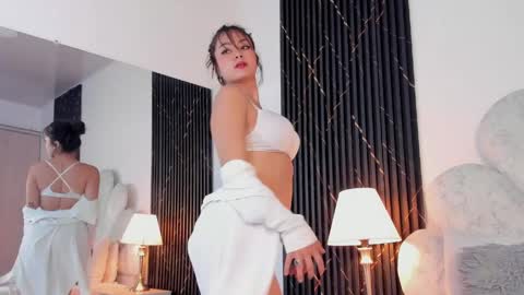 Jaslyn online show from April 18, 2026, 5:28 pm