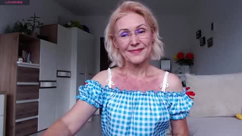 Jasmin room for people 40 online show from October 8, 2025, 1:53 pm