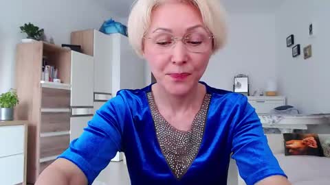 Jasmin room for people 40 online show from April 12, 2026, 12:32 pm